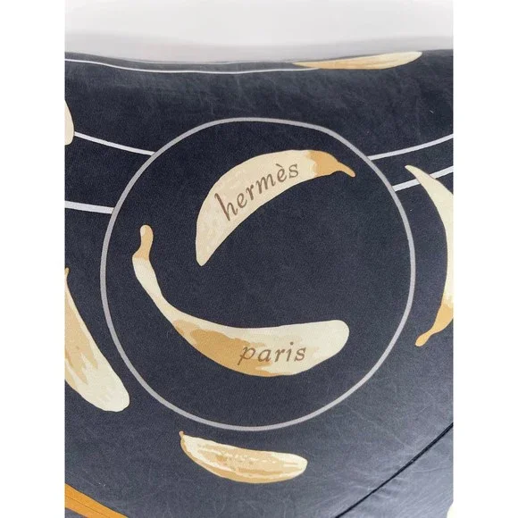 - Hermes Scarf Pillow 90cm Au Gre Du Vent Black Yellow Gold